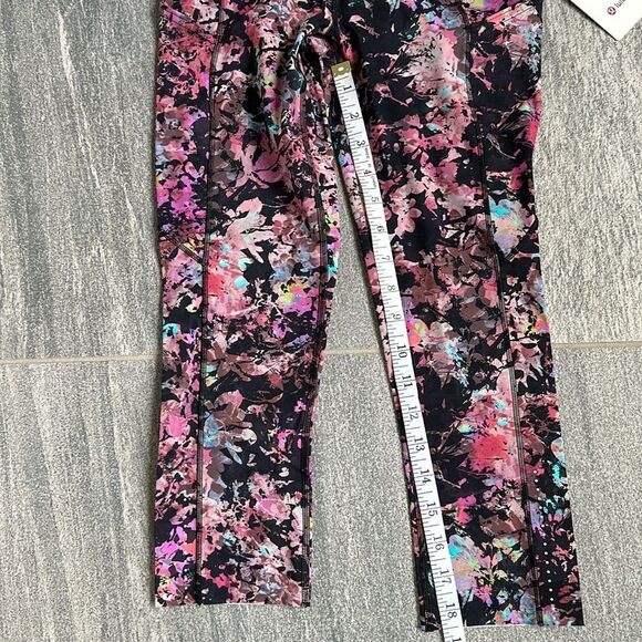 NWT Lululemon Fast & Free High-Rise Crop 19" Running Legging Black Pink Floral 4 - Picture 16 of 16